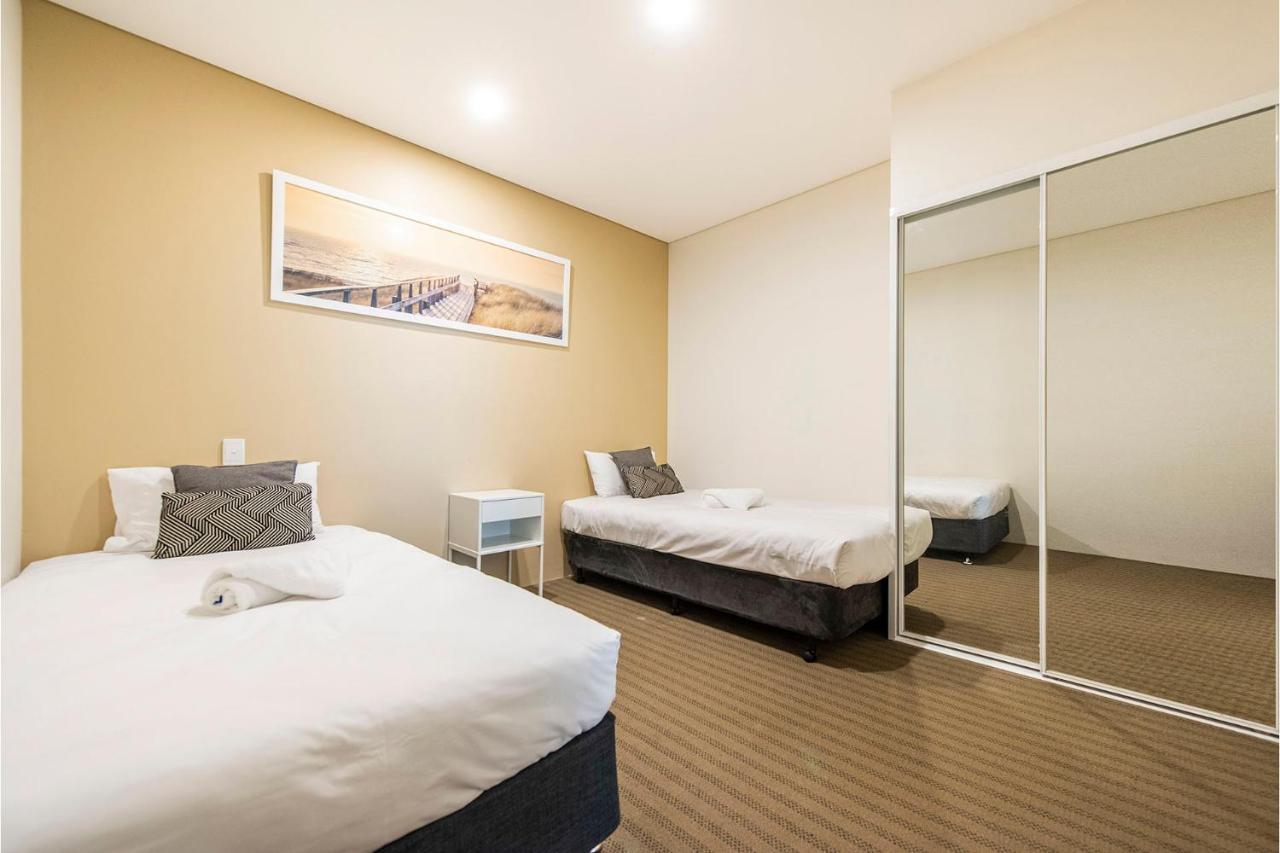 All Suites Perth Buitenkant foto