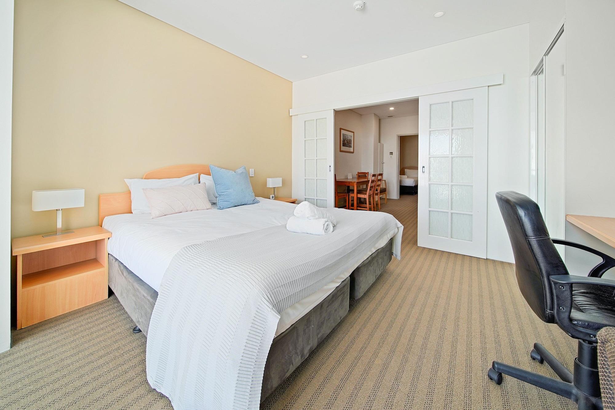 All Suites Perth Buitenkant foto